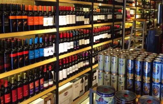 真平快酒類直供 就在?？?原價900元法國卡羅公爵葡萄酒,賣95元一箱